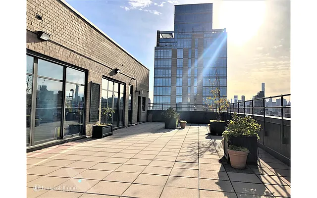 Rented by Douglas Elliman | media 15