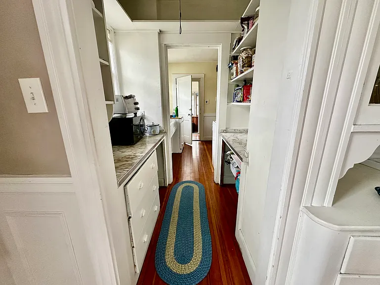 102 Bennett St #2 — Photo 8