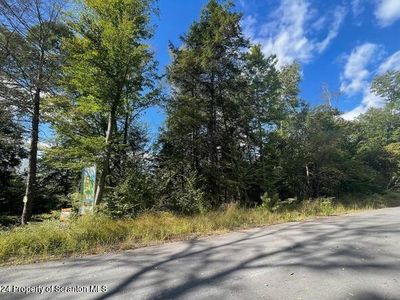 39 Beacon Ln, Factoryville, PA, 18419