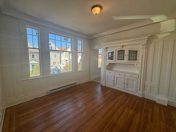 5th image of 3967 Sacramento St APT 6