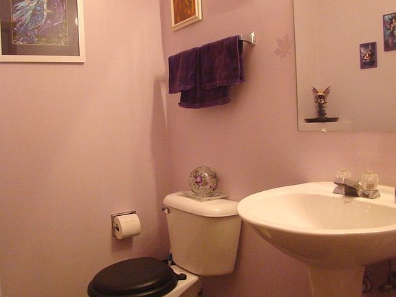 5th image of 1268 Brookdale Dr