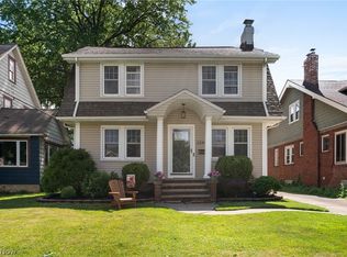 2241 Arthur Ave, Lakewood, OH 44107