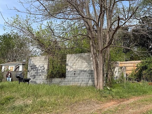 3rd image of 99999 Lamb Ave #1