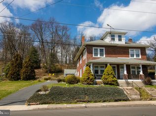 1034 N 7th St, Perkasie, PA 18944