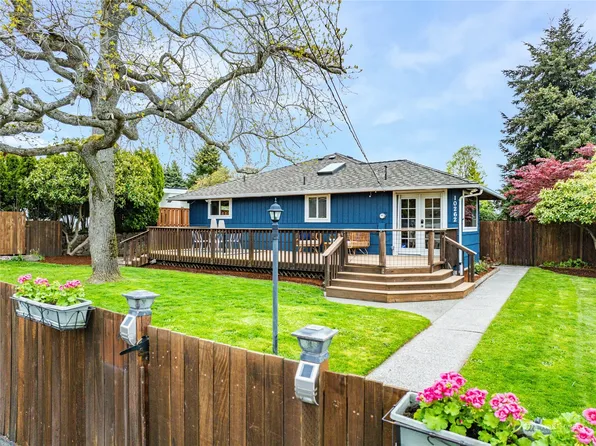 10262 38th Avenue SW, Seattle, WA 98146