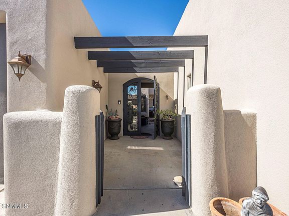 3rd image of 5189 San Carlos Ct