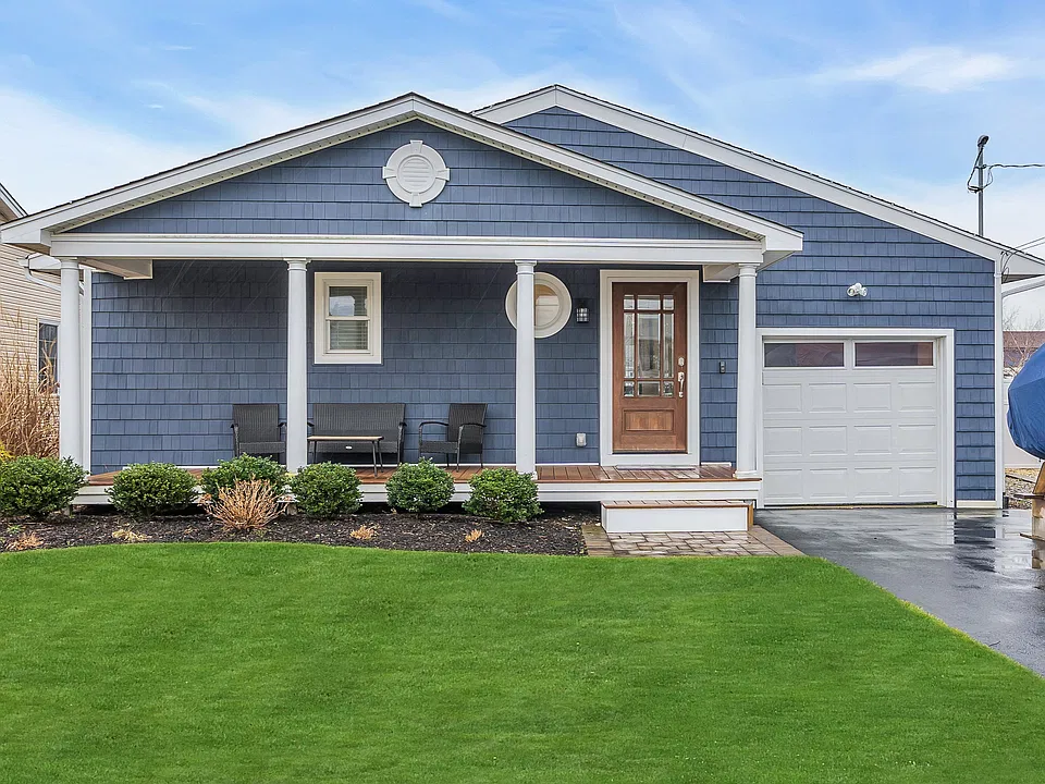 7 Bahama Ave