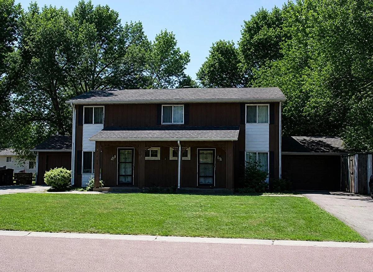 Building Photo - 101 & 103 Opal Ln