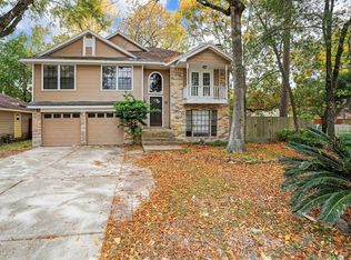 5227 Village Springs Dr, Humble, TX 77339