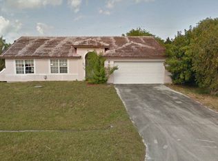 1365 SE Appamattox Ter, Port Saint Lucie, FL 34952