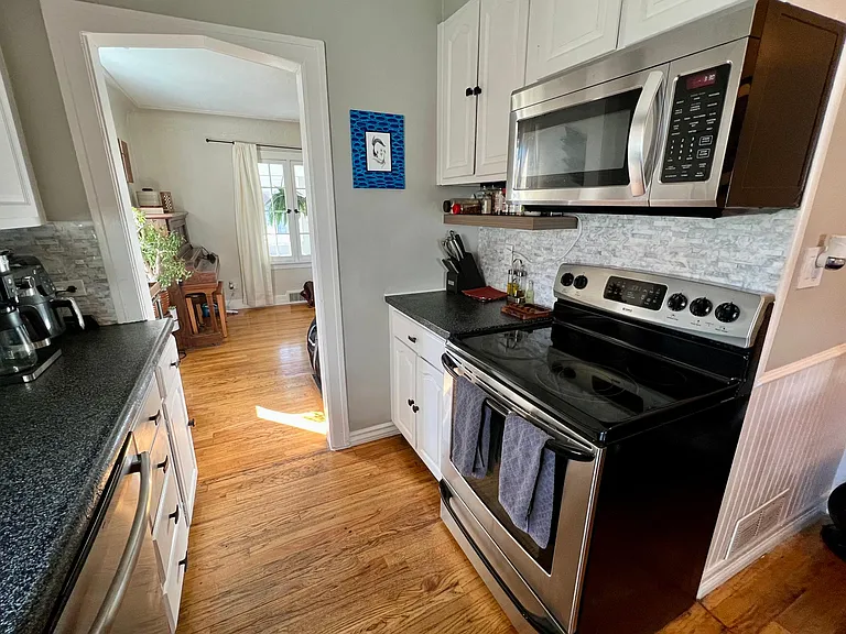 2240 Jay St — Photo 16