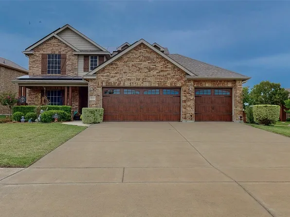 1525 Pine Tree Ln, Cedar Hill, TX 75104