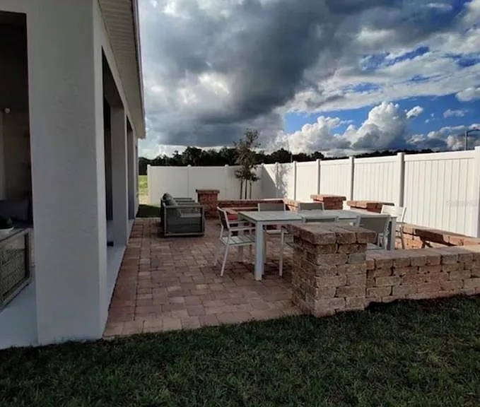 440 Tisone Ln — Photo 2