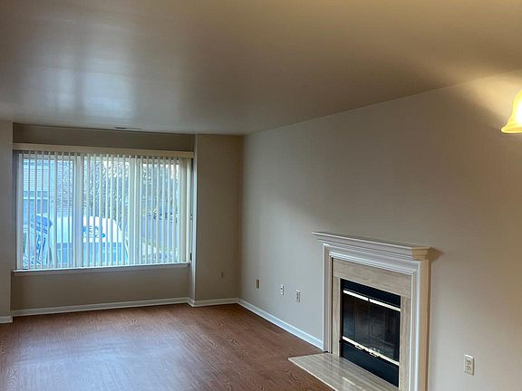 3rd image of 3101 Hemmingway Dr