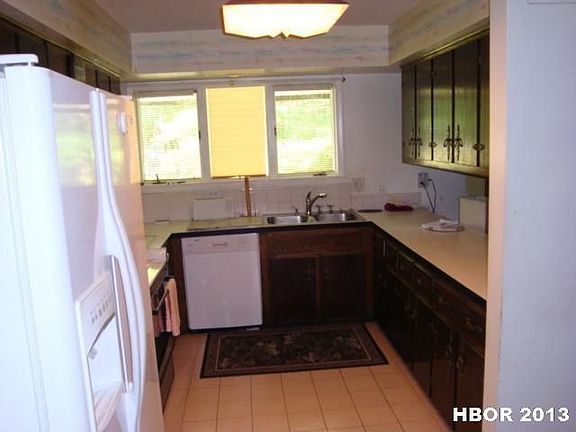 2nd image of 1410 Flechtner Dr