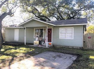 514 Dogwood St, Brazoria, TX 77422