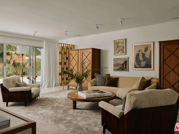 867 Berkeley St, Santa Monica, CA 90403