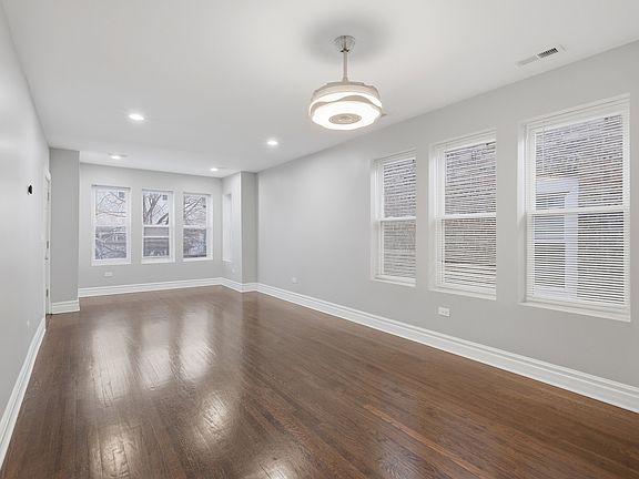 5th image of 2118 S 59th Ave