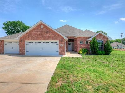 809 Silver Oaks Dr, Carl Junction, MO, 64834