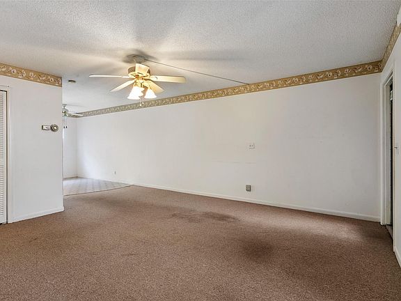 5th image of 168 Stratford M #168