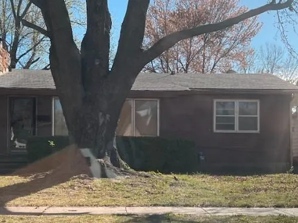 1522 S Evergreen Ave, Chanute, KS 66720