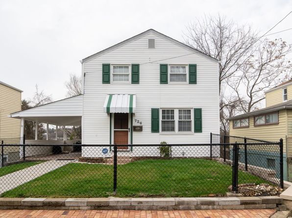 726 Hestor Dr