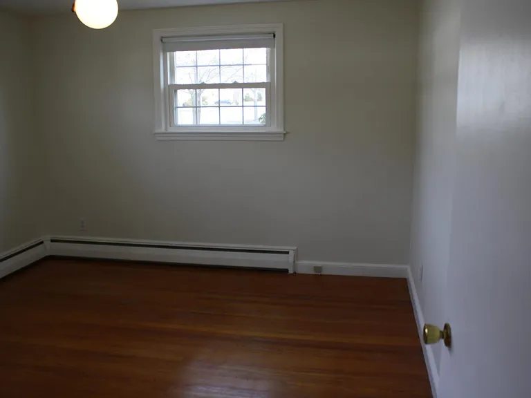 129 Wayside Rd — Photo 17
