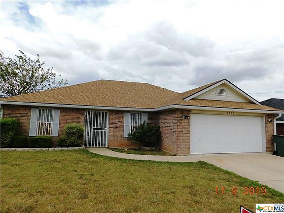 4th image of 2809 Wesley Dr