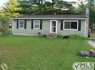 1523 Sturdevant Rd, Smiths Creek, MI 48074
