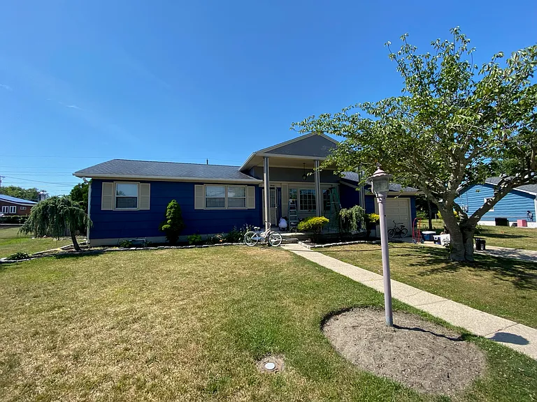 620 Hollywood Dr — Photo 20