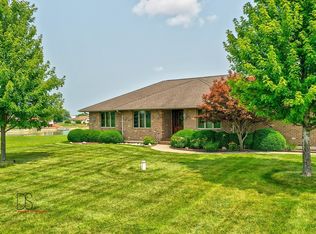 714 Lake St, Seneca, IL 61360