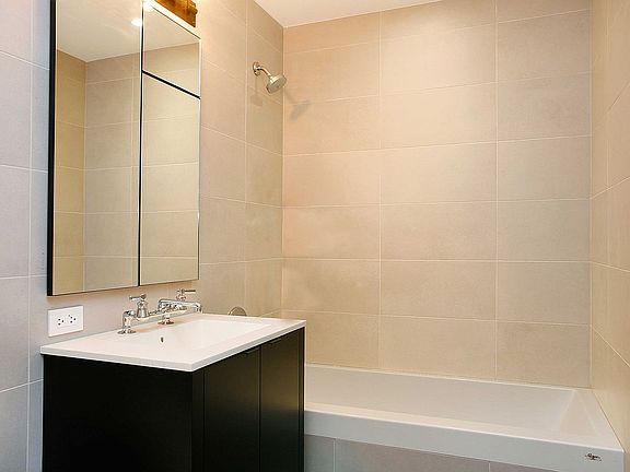 5th image of 540 W 28th St APT 6H