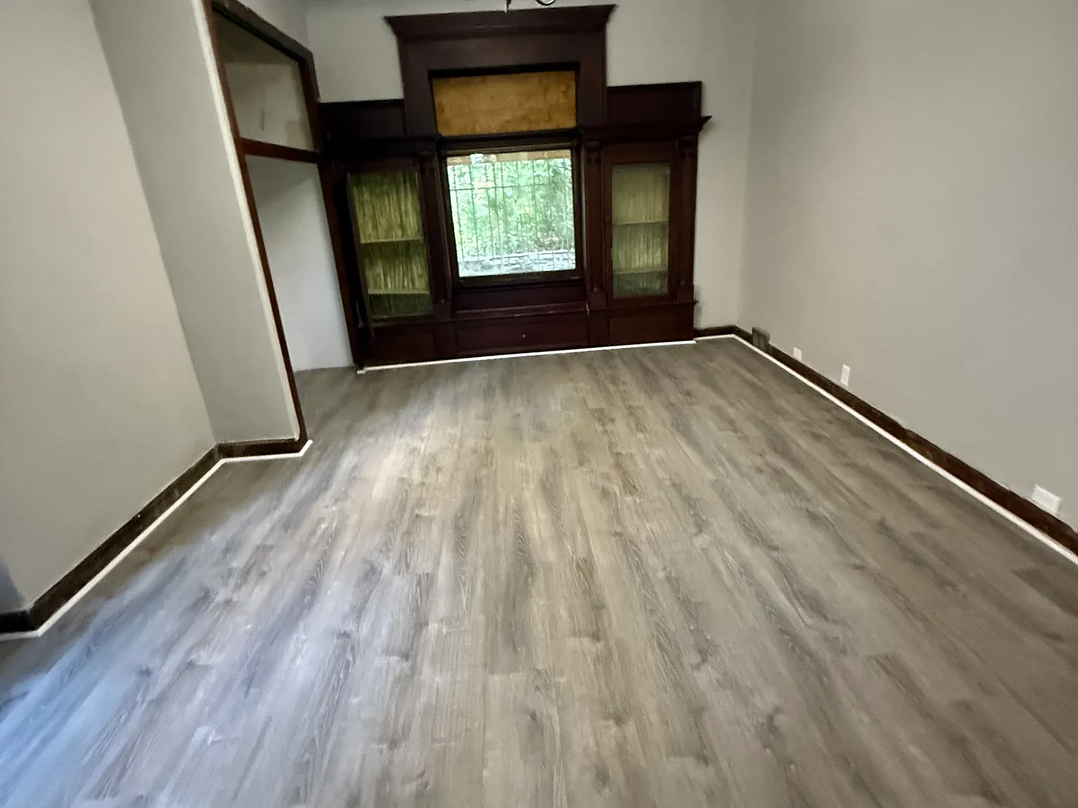 1330 Wood St — Photo 2