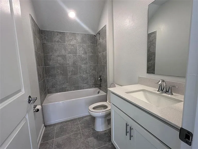 6110 Blissful St — Photo 9
