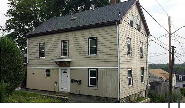 19 Nichols St #3