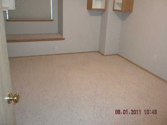 3rd image of 9505 218th Street Ct E