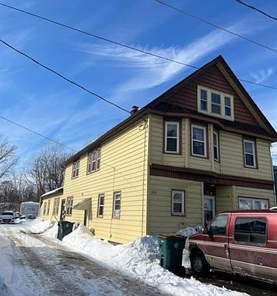 2nd image of 200 Ironton St