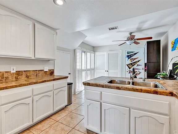 3rd image of 189 S Solana Dr APT 1