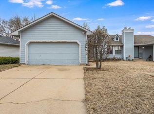 6421 E Rodeo St, Wichita, KS 67226