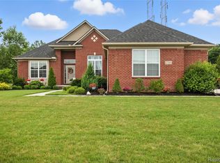 27245 Ritter Blvd, Brownstown, MI 48134