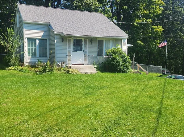 1209 Glenwood Rd, Vestal, NY 13850