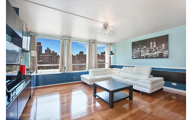 Rented by Douglas Elliman | media 31