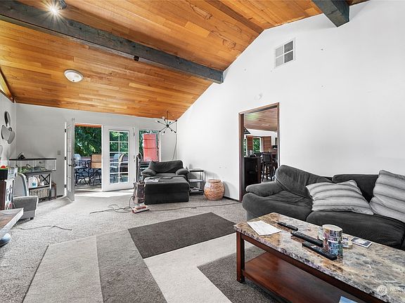 4th image of 18305 59th Avenue SE