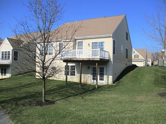 Back view of 108 Crescent Road