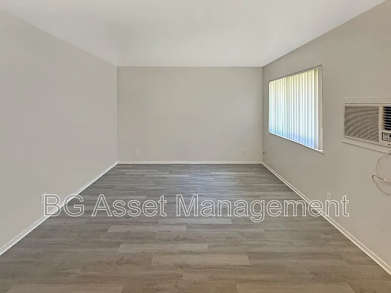 1938 Ethan Way #3 — Photo 3