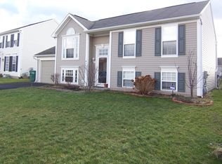 41 Wendy Ln, Rochester, NY 14626