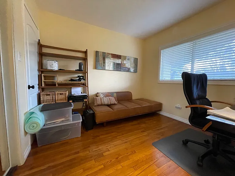 15560 Otsego St — Photo 6