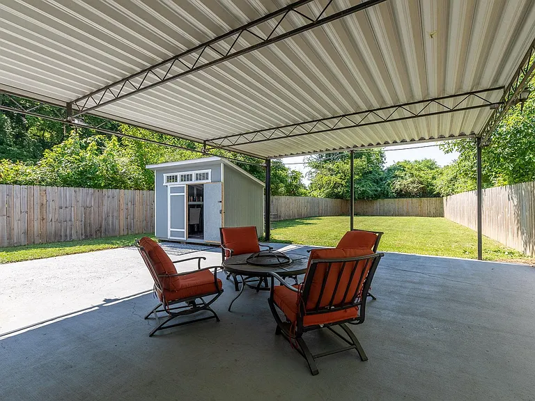 2703 Oneal Dr — Photo 22