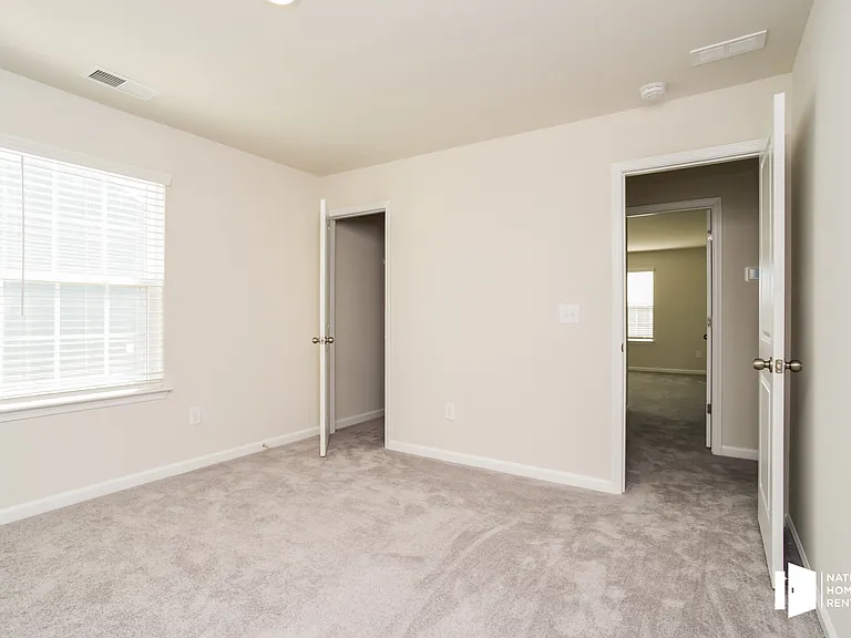 15126 Lake Ridge Rd — Photo 11