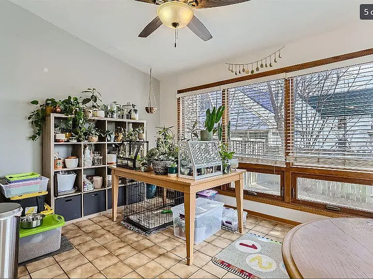 2406 Lincoln St NE — Photo 6